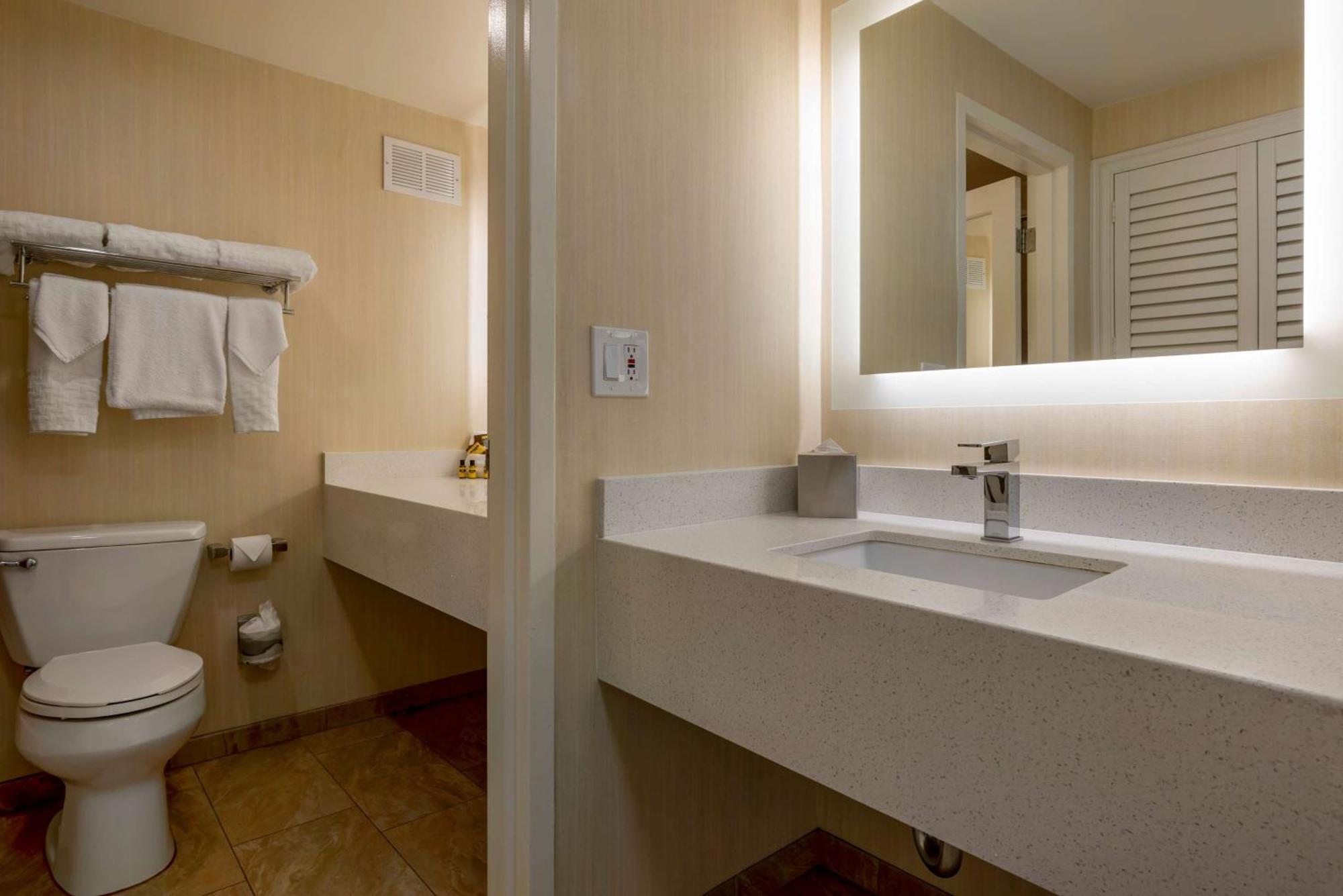 Best Western Plus Carriage Inn Los Angeles Bagian luar foto