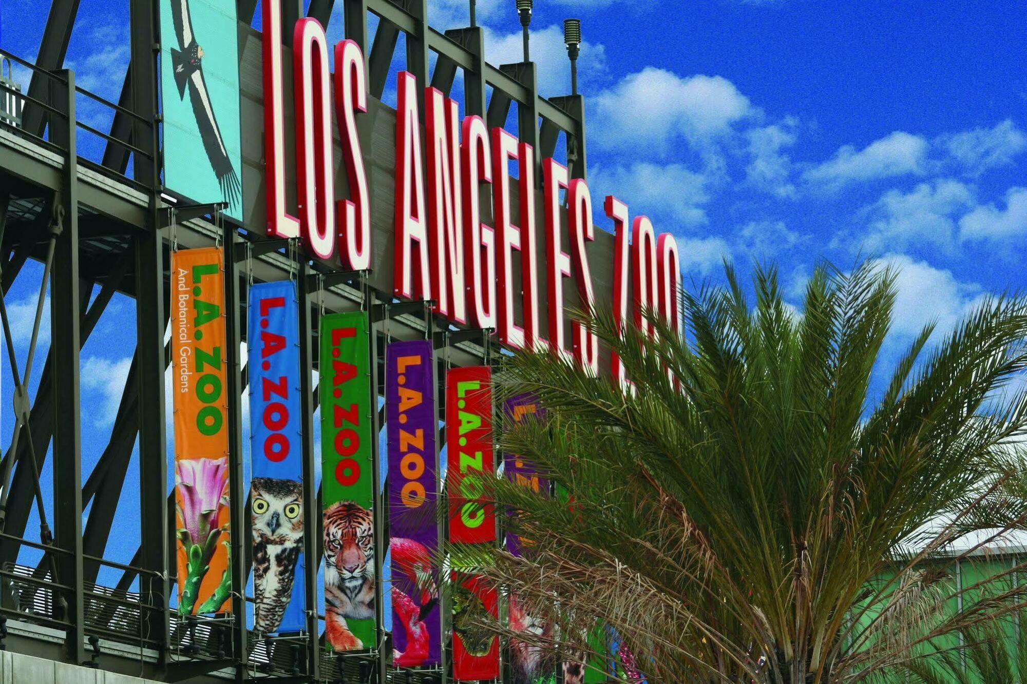 Best Western Plus Carriage Inn Los Angeles Bagian luar foto