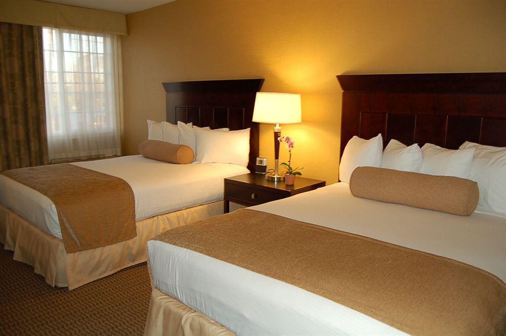 Best Western Plus Carriage Inn Los Angeles Bagian luar foto